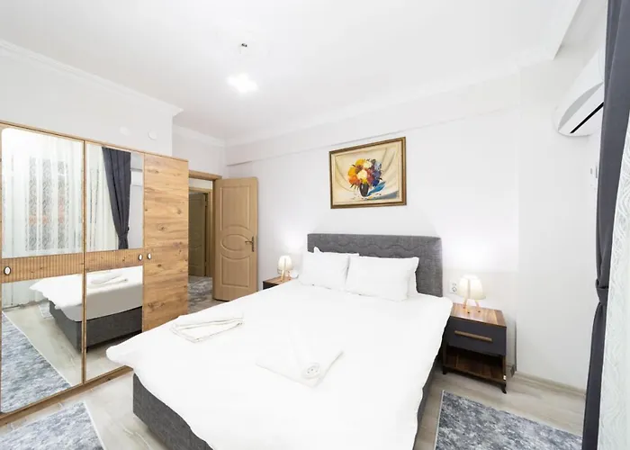 Pleasant Flat With Balcony In Kaleici Appartement Antalya