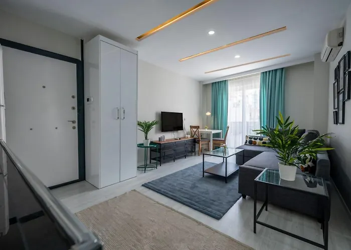 Fabulous Flat Near Beach In Muratpasa Antalia