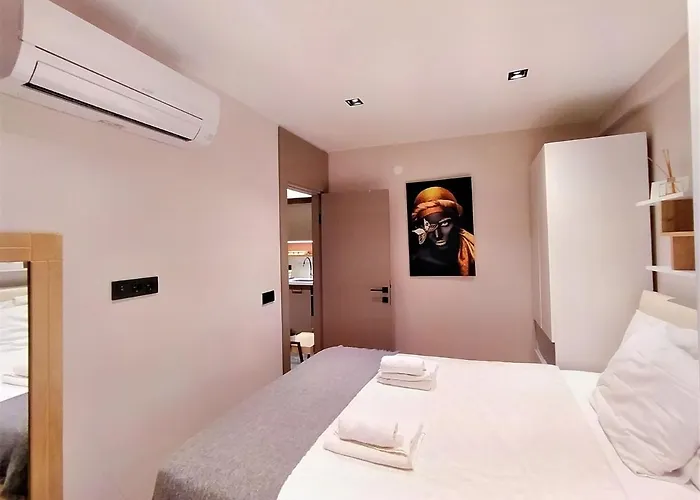 Sleek Residence Flat In Muratpasa With Shared Pool Antalya