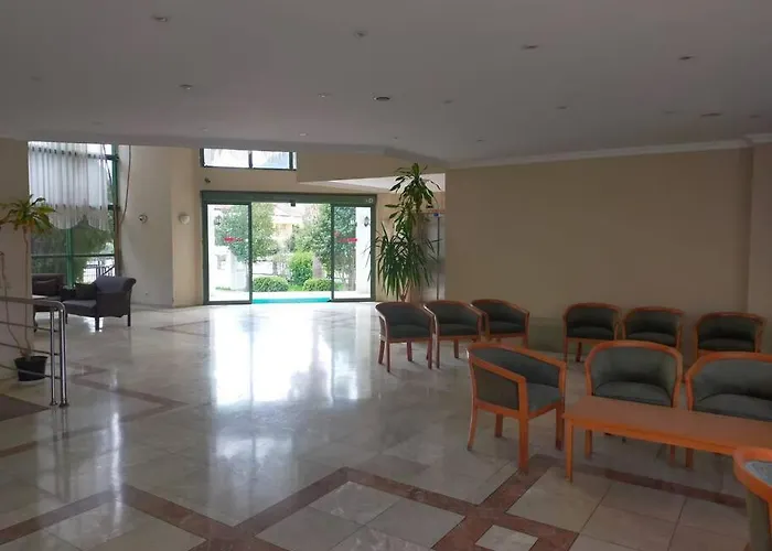 Huisdiervriedelijke Kemer Denize 200Mt. 1+1 Havuzlu Appartement