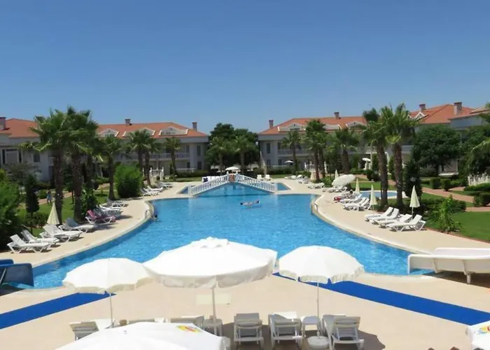 Sleeps 4, Villa W/ Shared Pool In The Facility - Awz 263 Belek