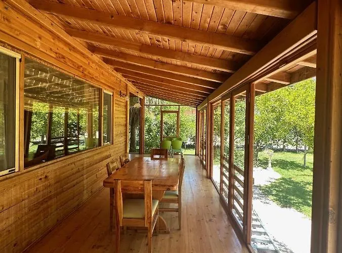 Sedir Palas Çıralı