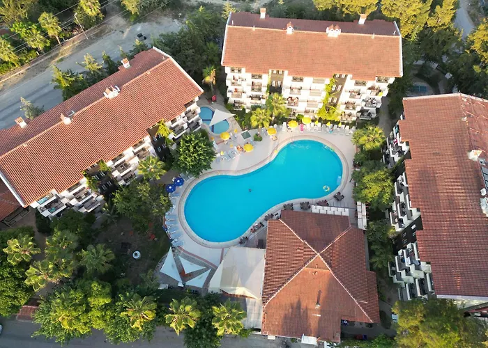 Lemas Suite Hotel Side