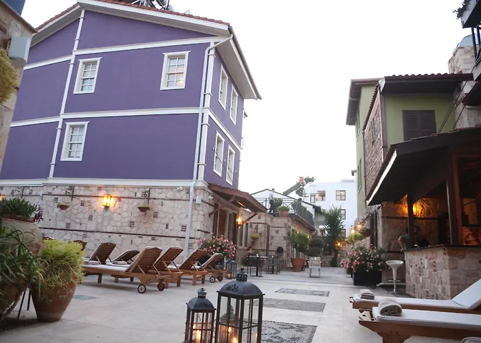 Appartamento Magnificent Flat With Patio Near Hadrian'S Gate Antalia che accetta animali