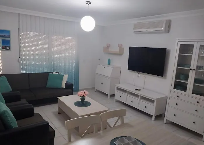 Lovely 2-Bed Apartment In Side - Ilica