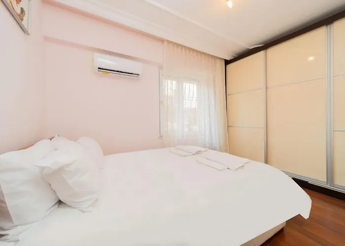 Flat With Backyard 600 M To Duden Waterfalls Antalia che accetta animali