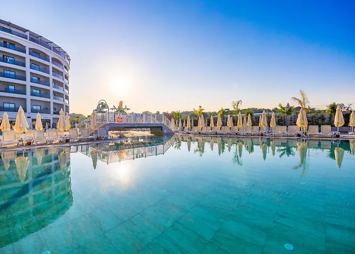 Side Moon Palace Hotel