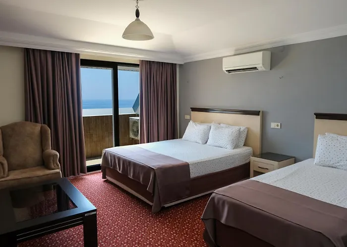 Azak Blue Otel Okurcalar