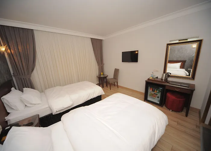 Golden Lake Hotel Adana