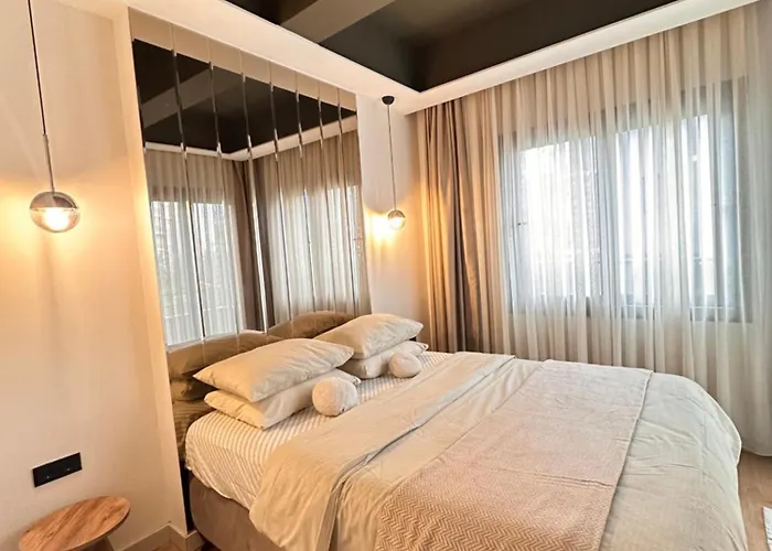 Marinaya 13 Dakika Tasarimli Daire Mersin 